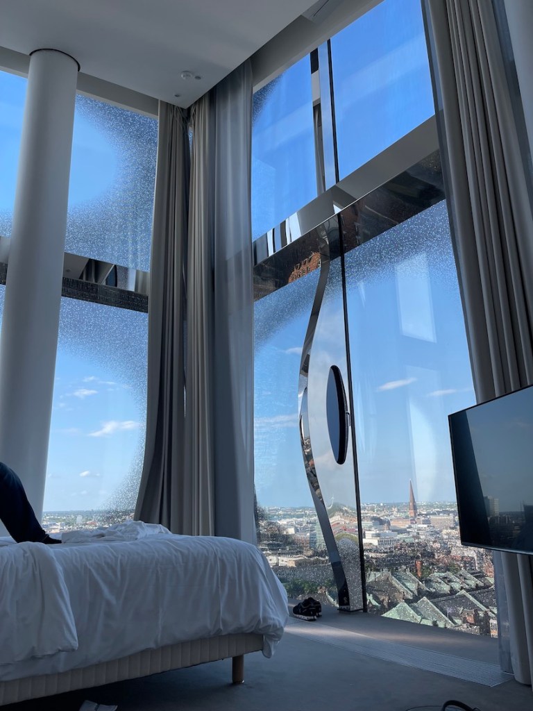 Hamburg - The Westin Hamburg - GenussReise.blog