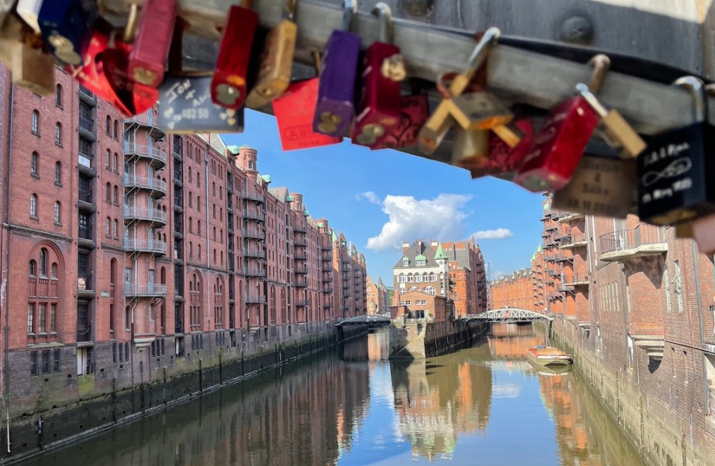 PIERDREI Hotel HafenCity Hamburg - GenussReise.blog