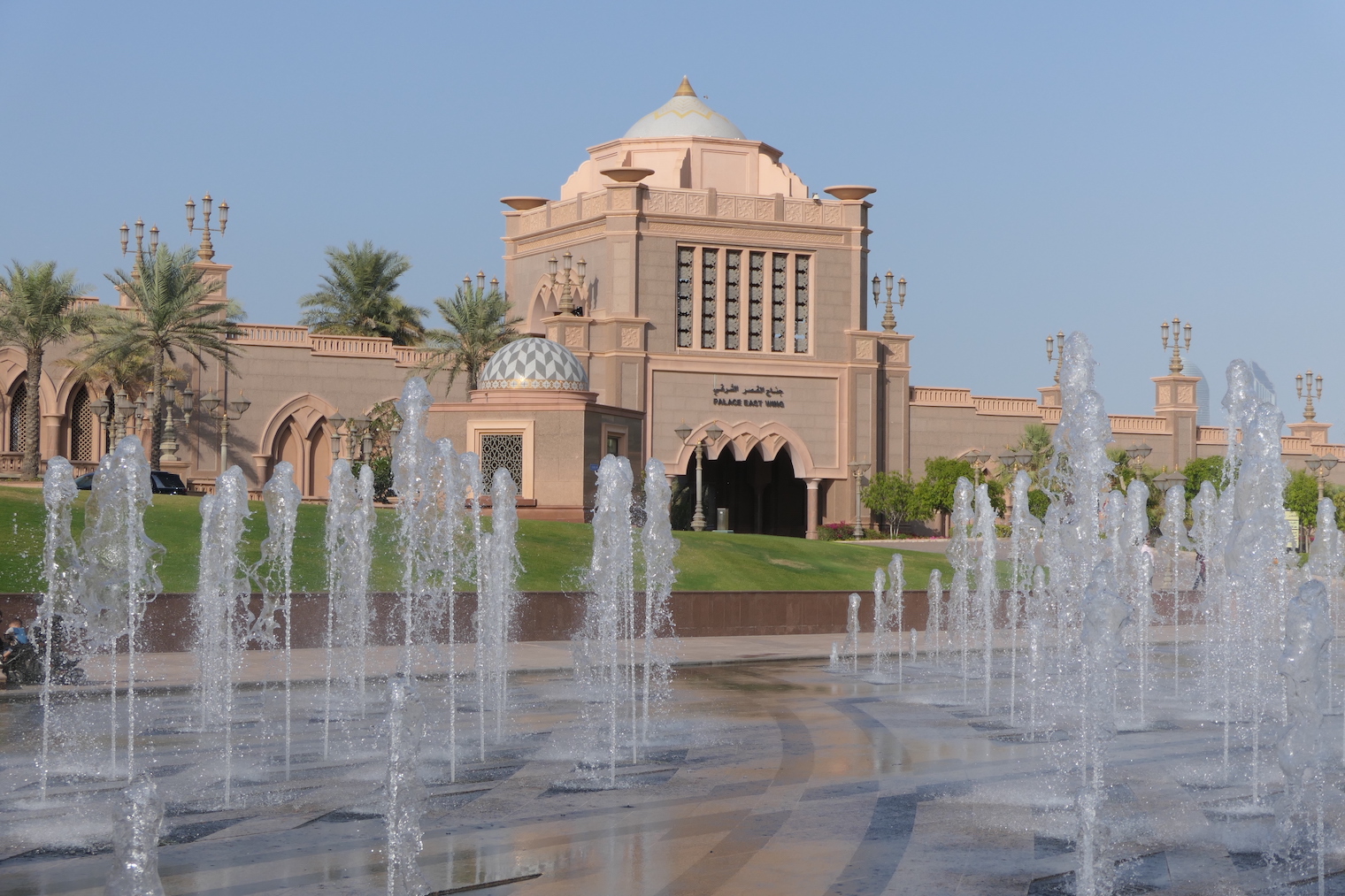 Abu Dhabi Roadtrip - GenussReise.blog