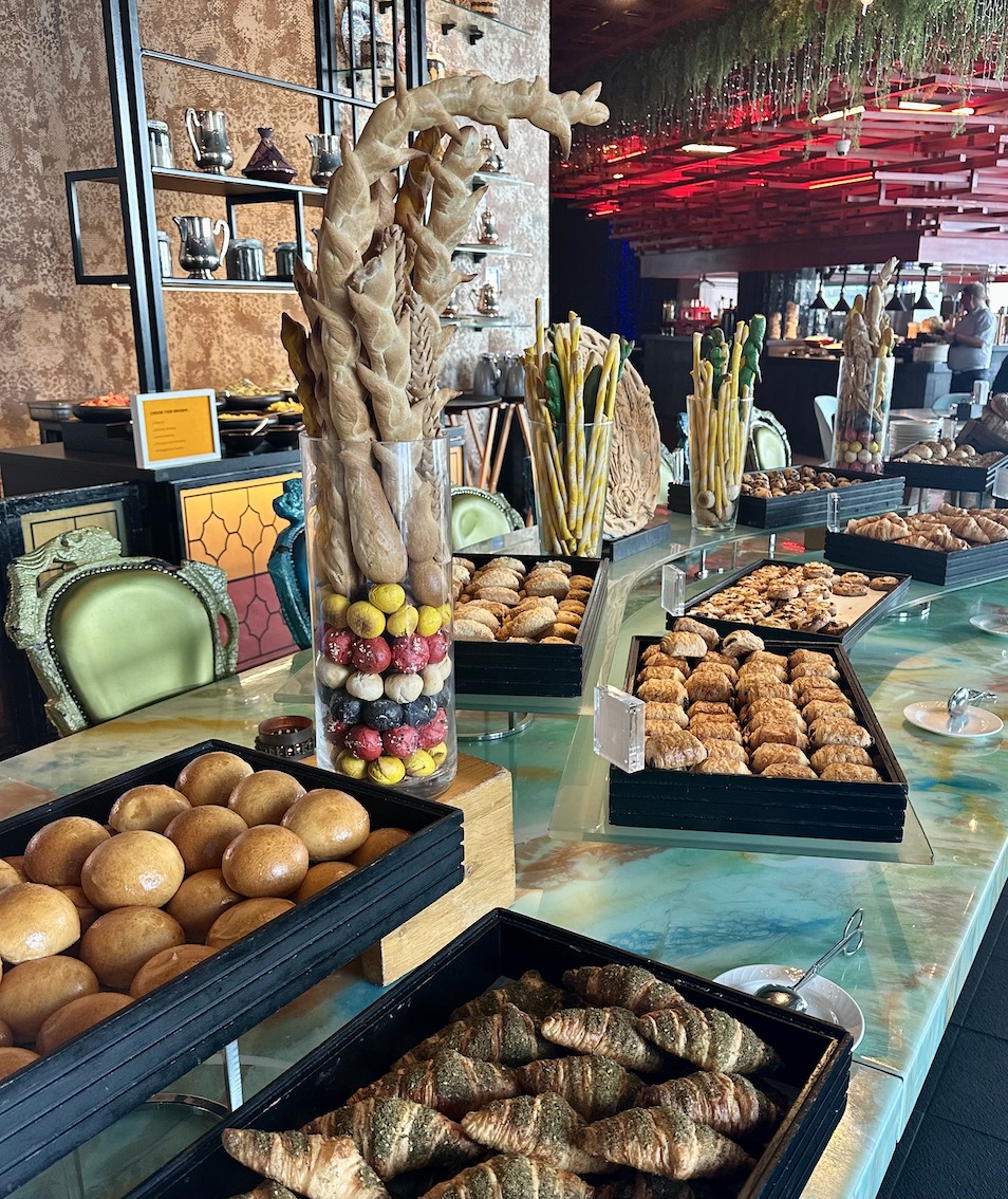 Abu Dhabi Roadtrip - GenussReise.blog