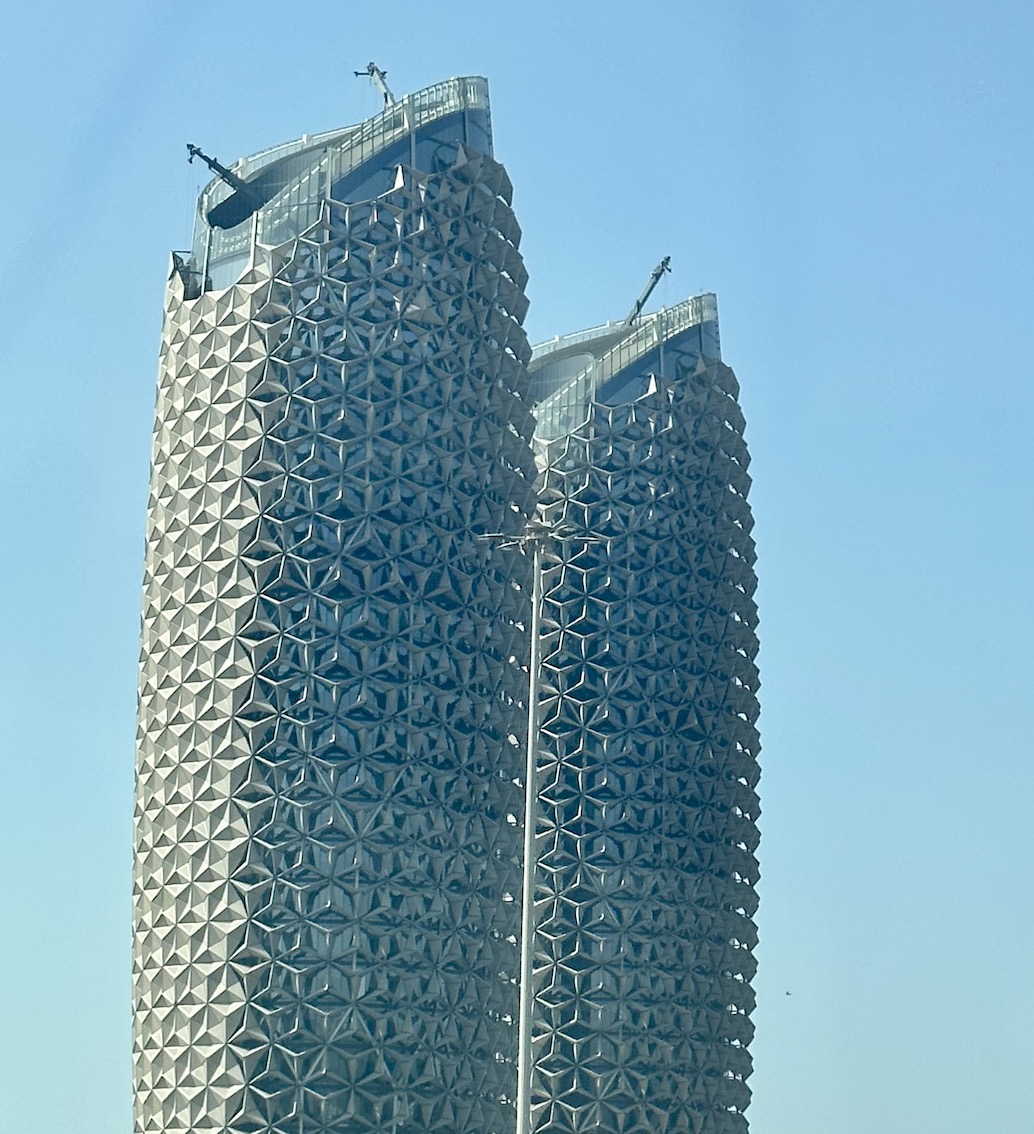 Abu Dhabi Roadtrip - GenussReise.blog