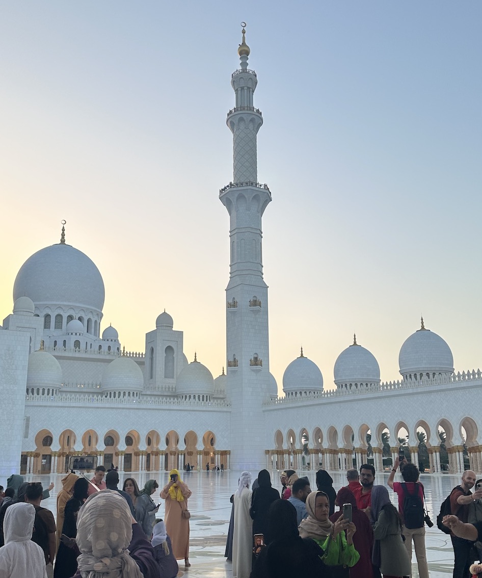 Abu Dhabi Roadtrip - GenussReise.blog