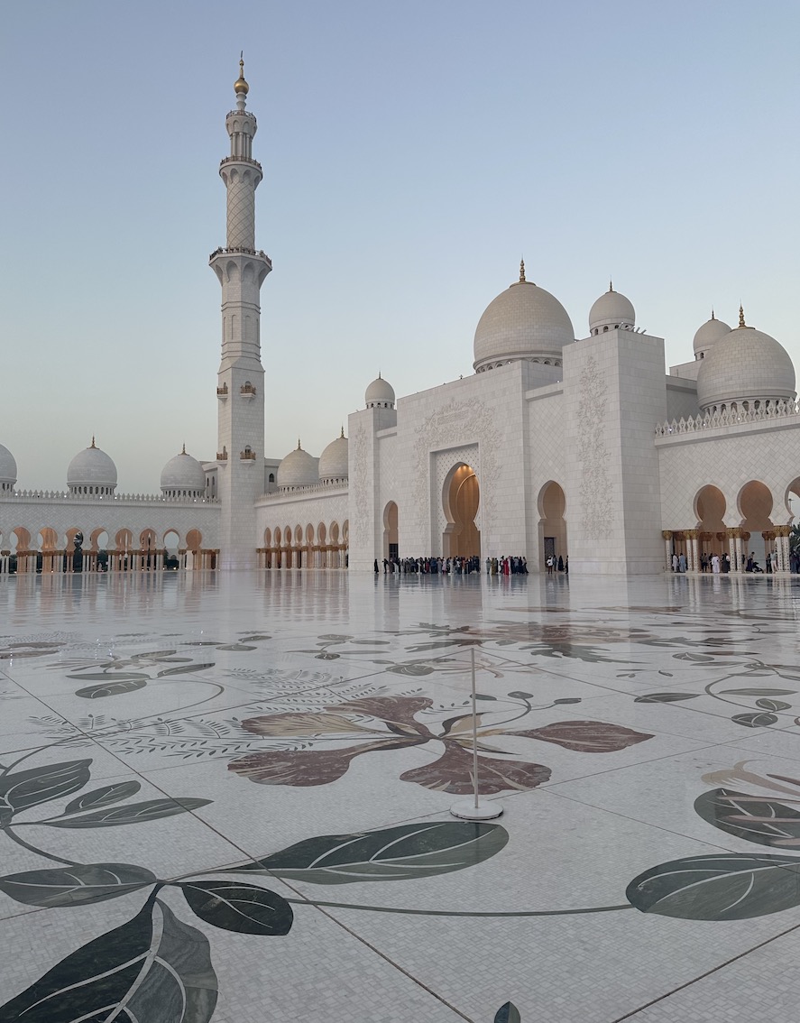 Abu Dhabi Roadtrip - GenussReise.blog