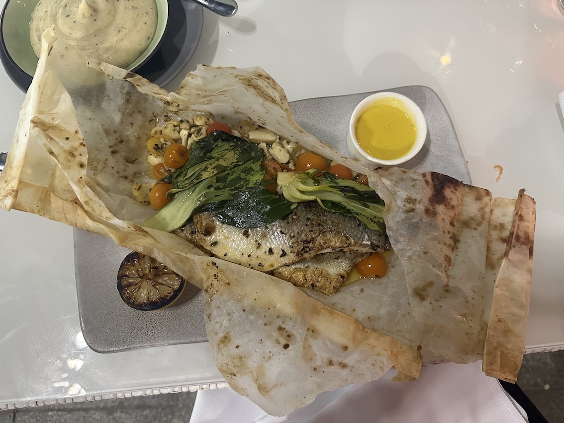 Abu Dhabi Roadtrip - GenussReise.blog