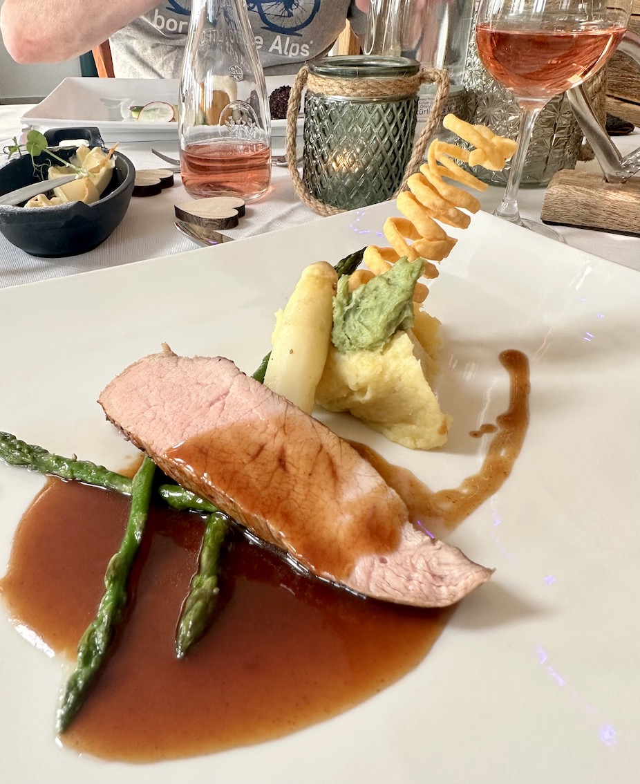 EDLGÜTL Ferienhaus & Chalet - GenussReise.blog