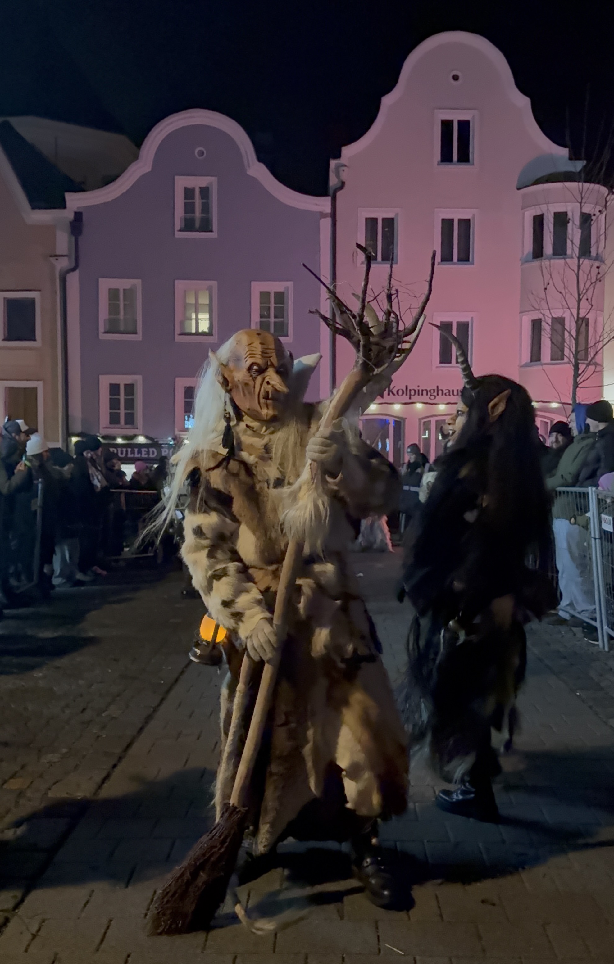 Schärdinger Krampuslauf - GenussReilse.blog