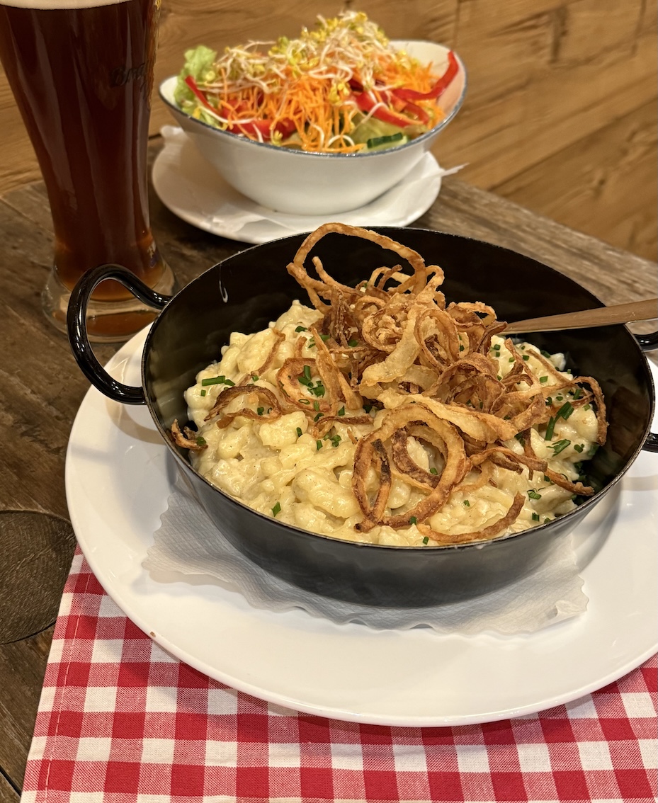 Luxus-Glamping im Chalet, Bayern Village, Vital CAMP Bayerbach - GenussReise.blog