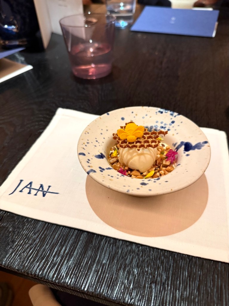 Restaurant JAN München - GenussReise.blog